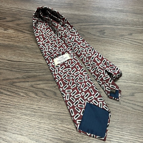 Louis Dell’Olio Red w/ Grey and Black Pattern Silk Tie - Picture 2 of 4
